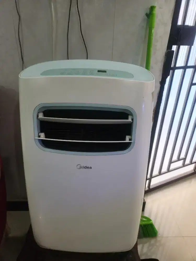 AC Midea Portable 1 PK