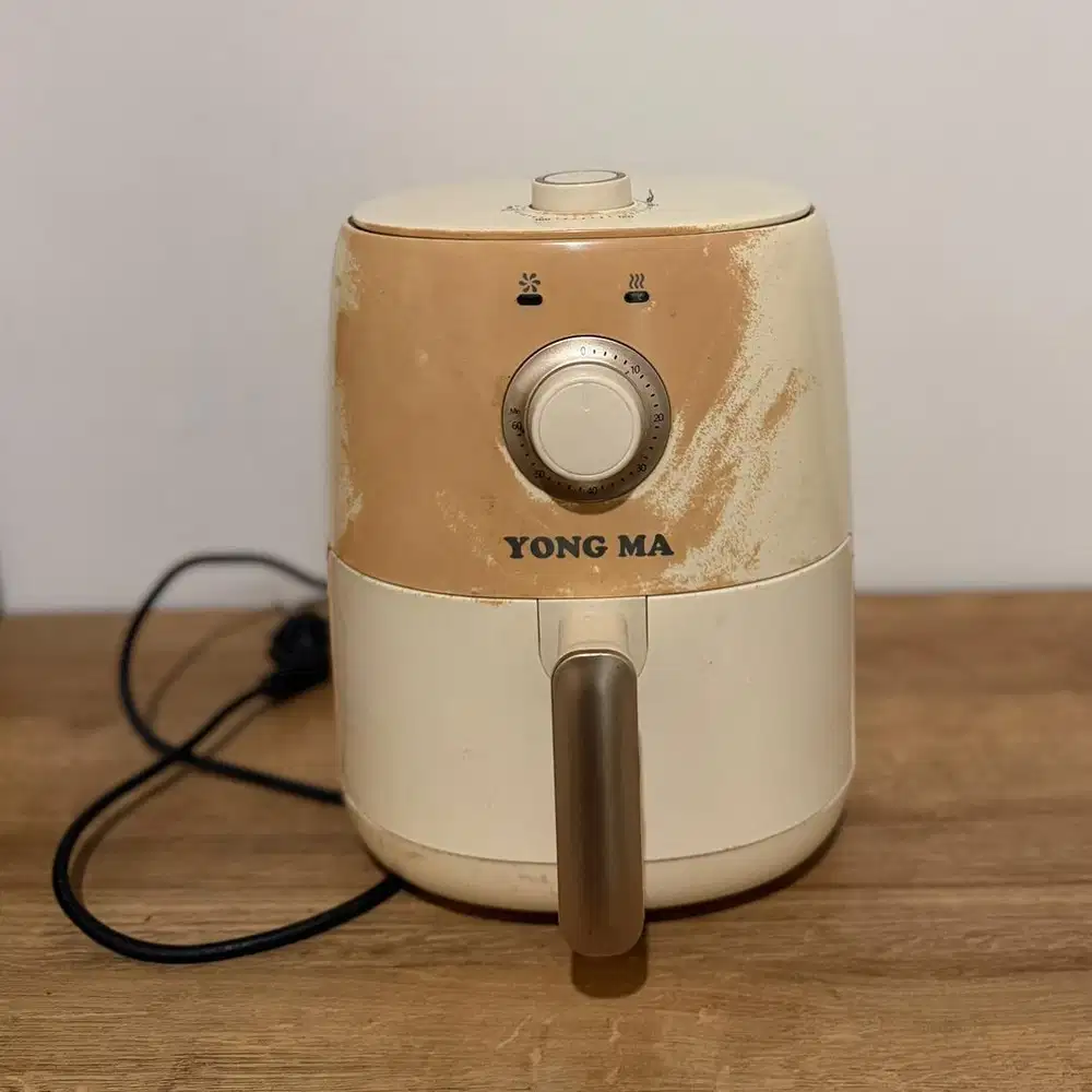 Yong Ma Magic Airfryer YMF-101