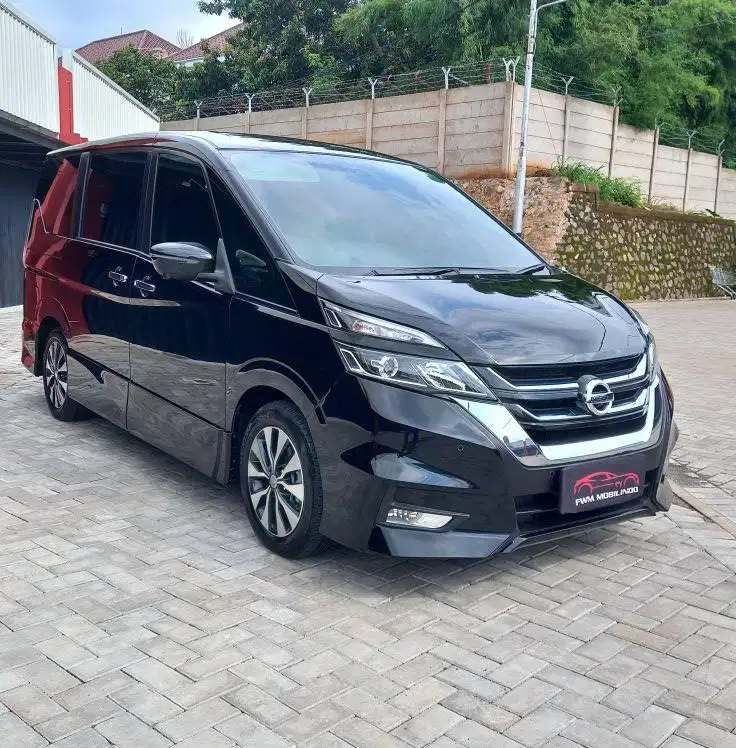 nissan serena HWS AT 2.0 2020