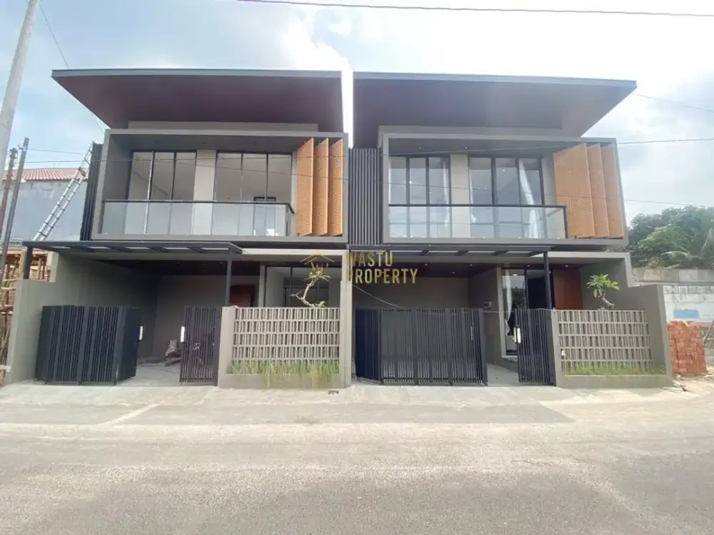 RUMAH MEWAH 2 LANTAI FULL FURNISHED – STRATEGIS DEKAT TUGU JOGJA