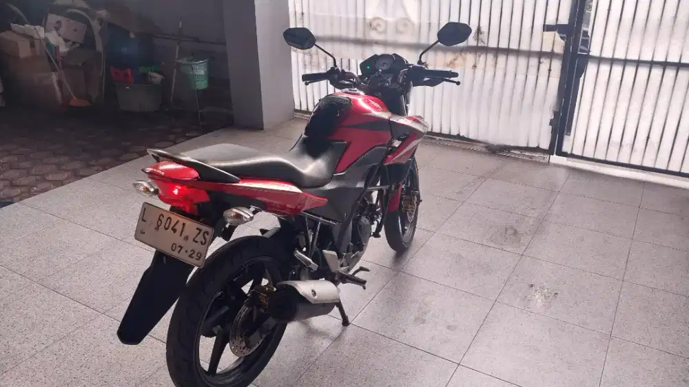 Honda CB 150r tahun 2019