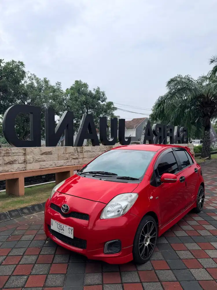 TOYOTA NEW YARIS E 2013 MANUAL