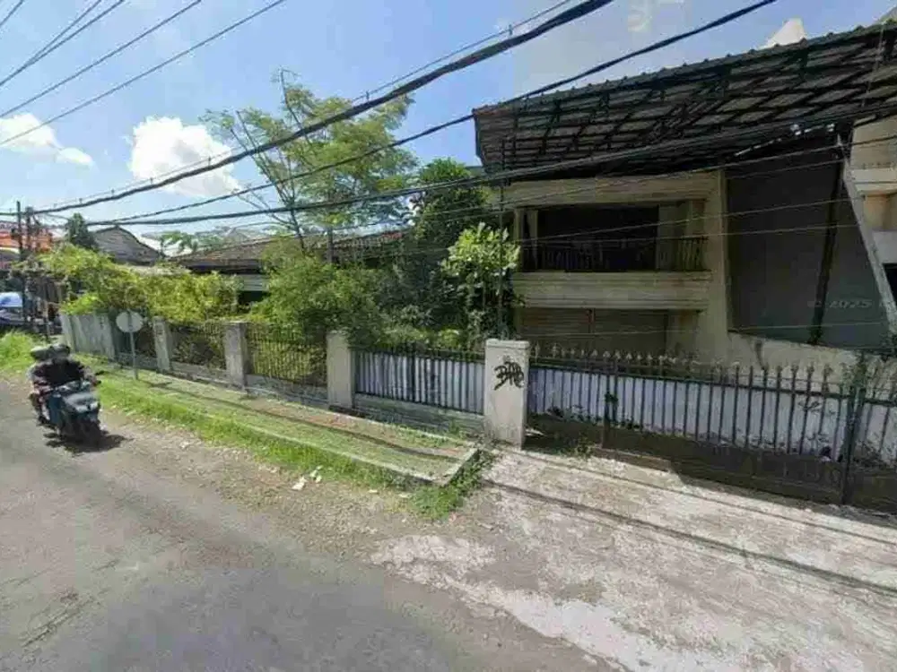 Dijual Rumah Komersial Manyar Tirtoyoso Lebar 25 Meter Untuk Kantor Klinik Retail