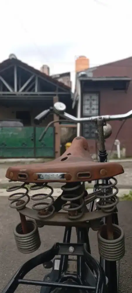 Sepeda ontel asal belanda