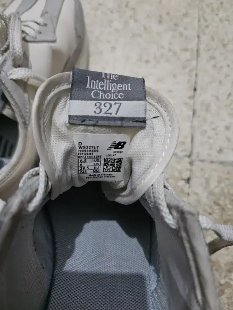 New balance woman size 39