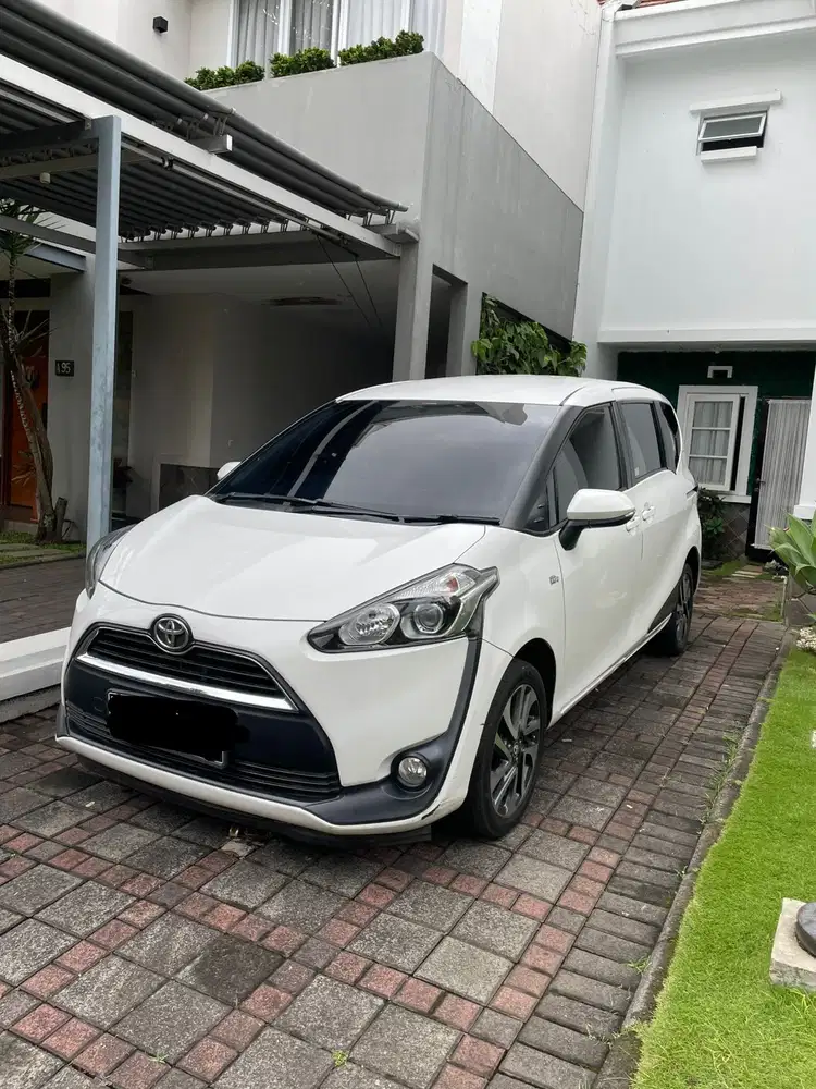 Toyota Sienta 2017 Bensin
