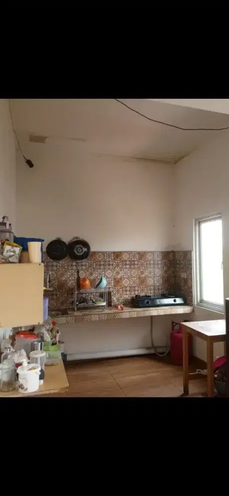 Disewakan kost Salemba