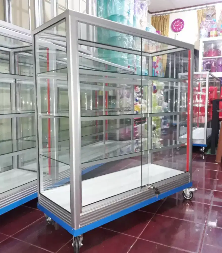 Etalase Panjang 1mx1m Sudah pake Roda & Kunci || Perlengkapan Usaha