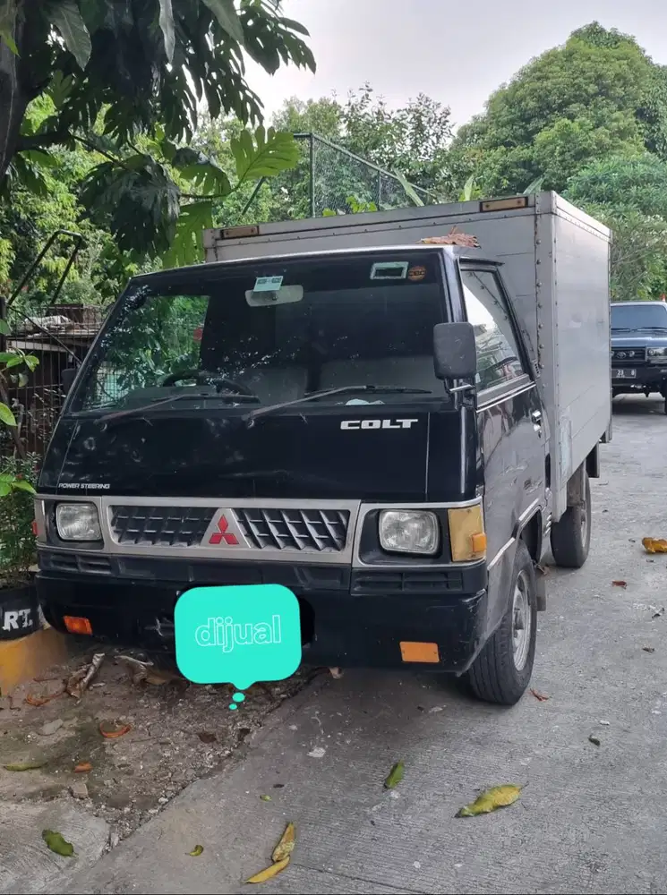 DIJUAL MITSUBISHI COLT DIESEL L300 2010