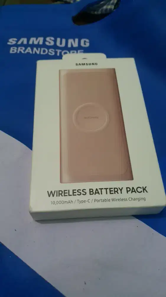 Samsung Wireless Power Bank