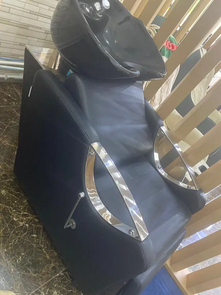 DIJUAL CEPAT KURSI KERAMAS SALON ATAU BARBER