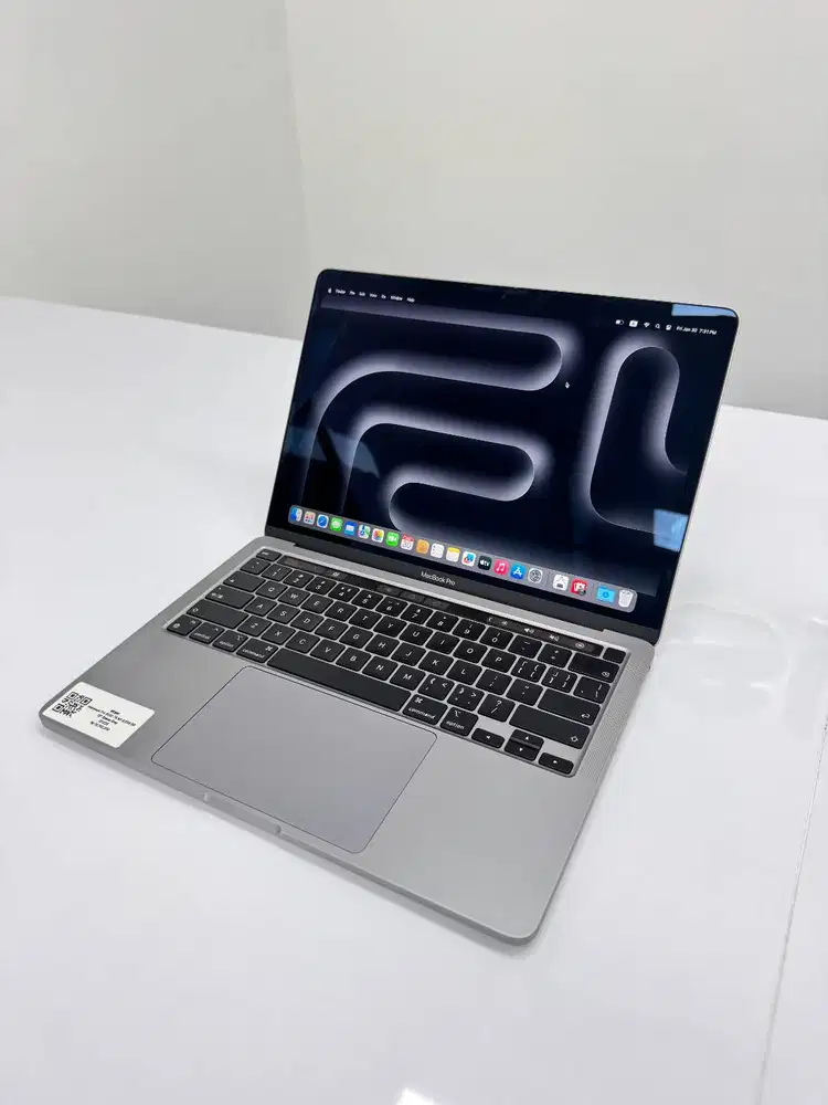 Macbook Pro 2020 M1 . 8/256GB