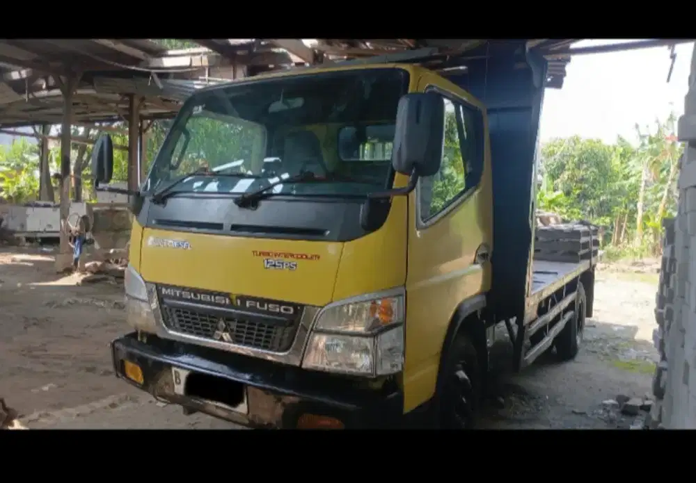 Colt Diesel Mitsubishi FE 74 HD 125 PS CDD 2017 Canter