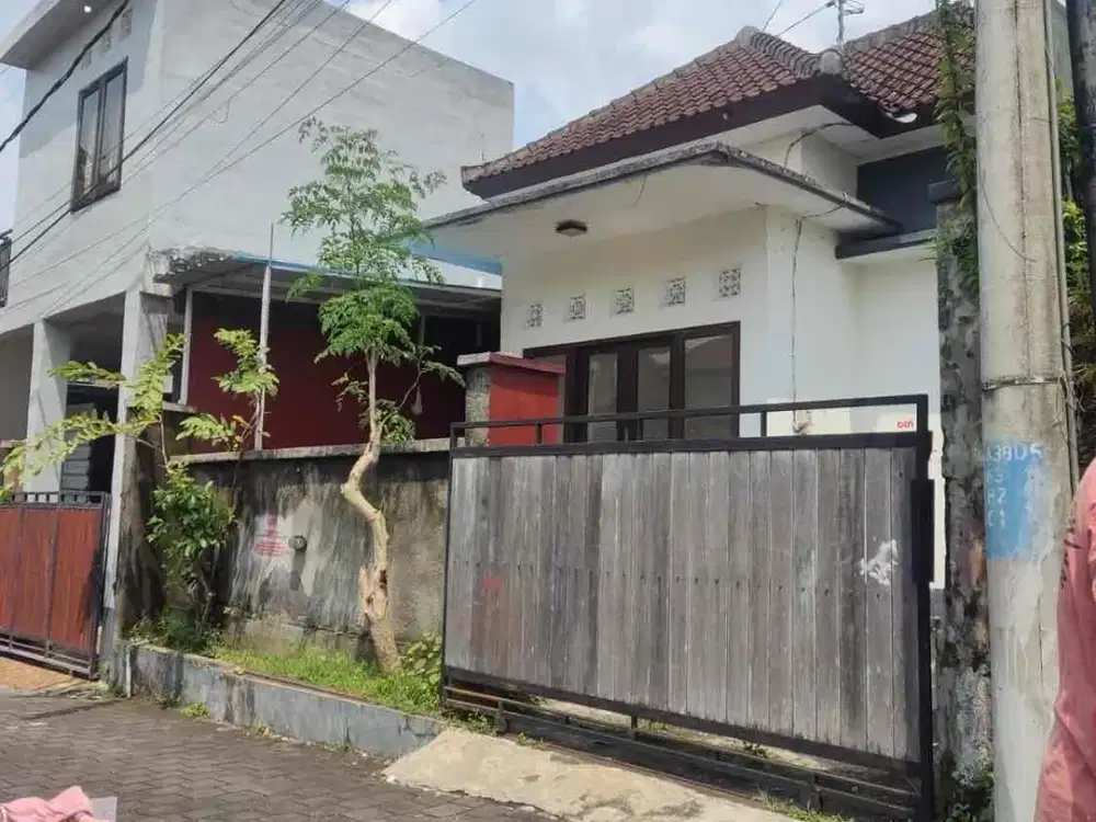 Dijual rumah murah aset bank terletak di kawasan nusadua