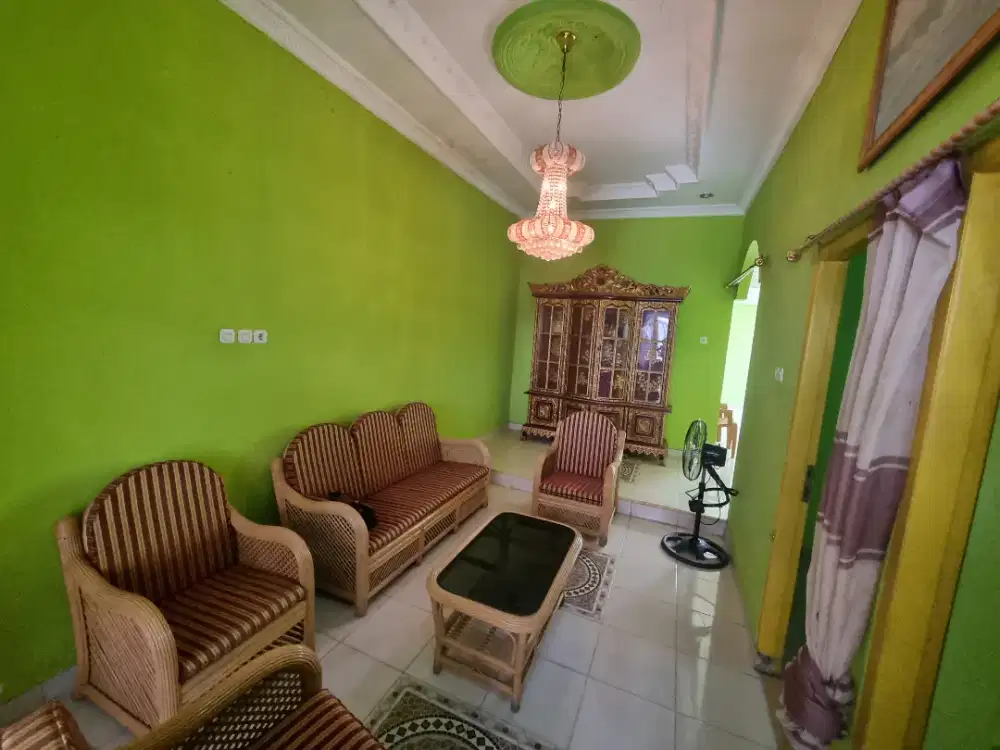 Siap Huni untuk pengantin br maupun sdh berkeluarga.Rumah Beserta isi.