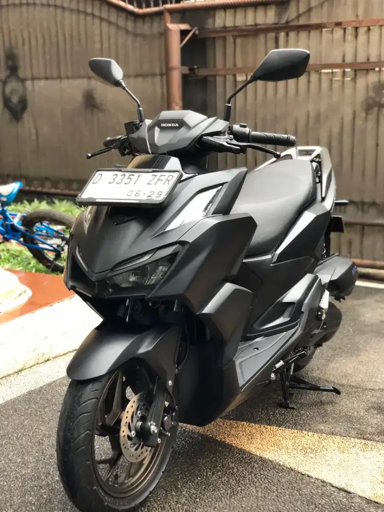 Vario160  cbs iss 2024 like new