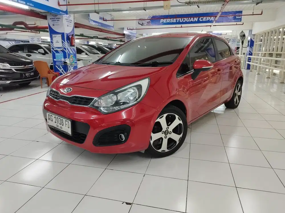 Kia Rio Matic 2013 Merah #mobilmurah #kreditmobil #citycar #mobil