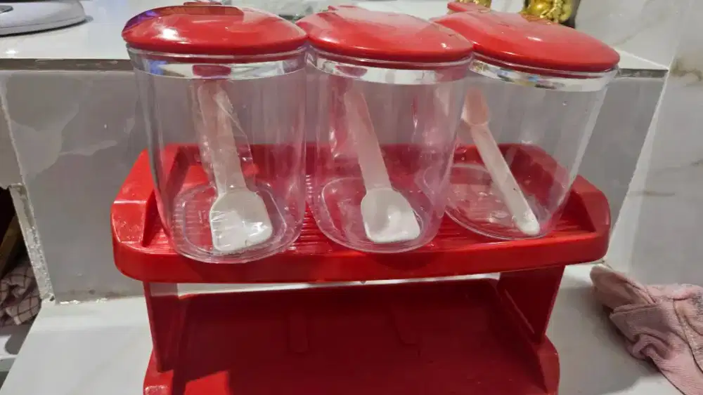 Tempat bumbu isi 3, lion star