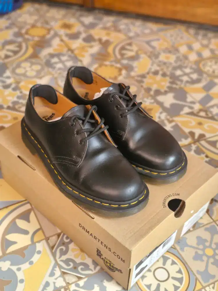Dr. Martens Core 1461 Unisex Shoes - Black Smooth Size 41 (EU)