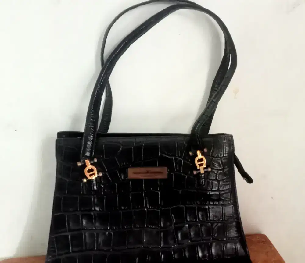 Tas wanita Aigner croco vintage original