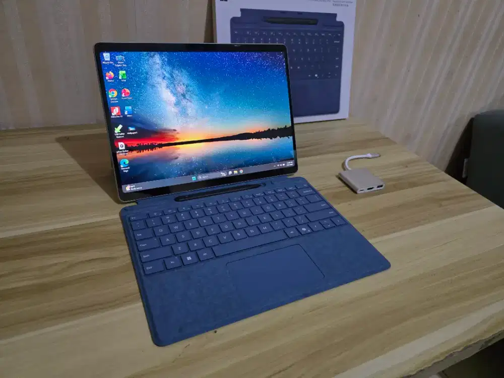 Laptop Surface Pro 10 Ultra 7 RAM 64GB Touch Langka mrp xps yoga x360