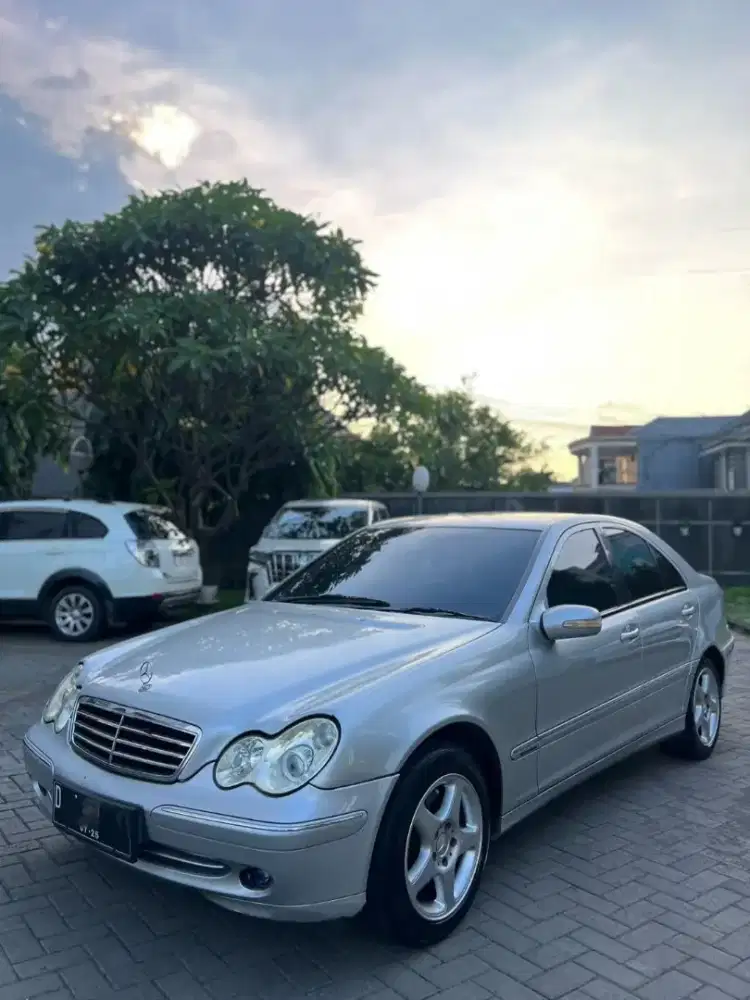 Mercedes Benz C270 CDI W203 Diesel Turbo Solar Automatic Rare Langka