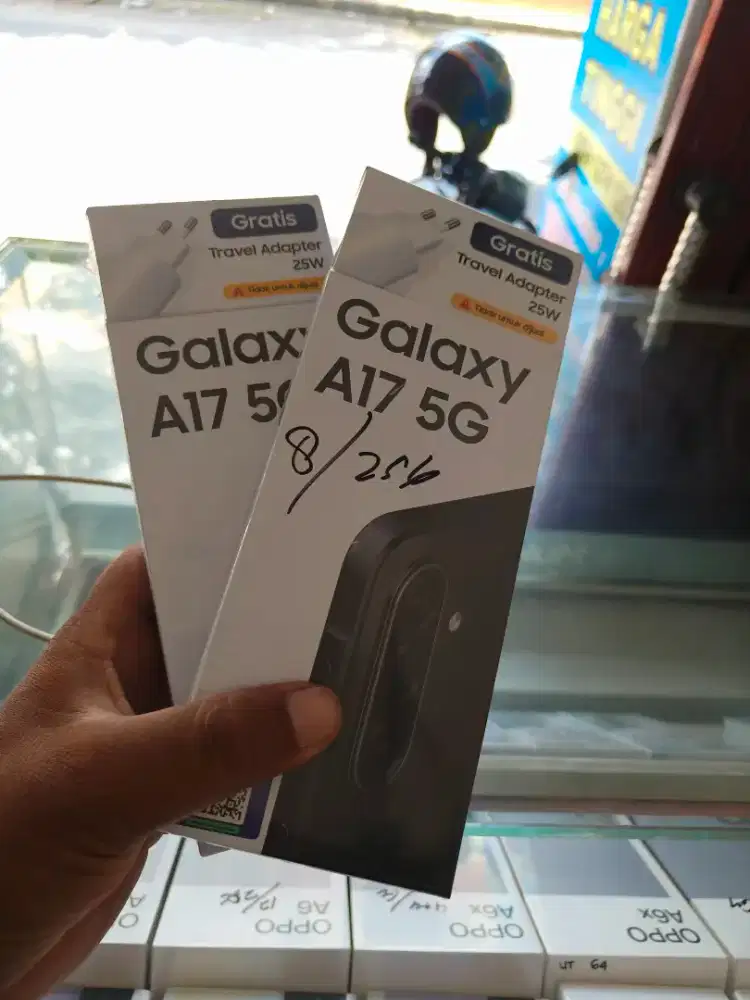 New Samsung galaxy A17 5G ram8/256 garansi resmi 1 tahun