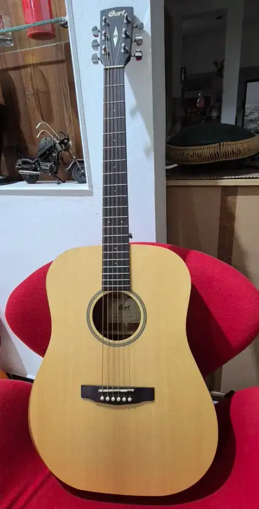 Gitar Akustik Cort - bekas