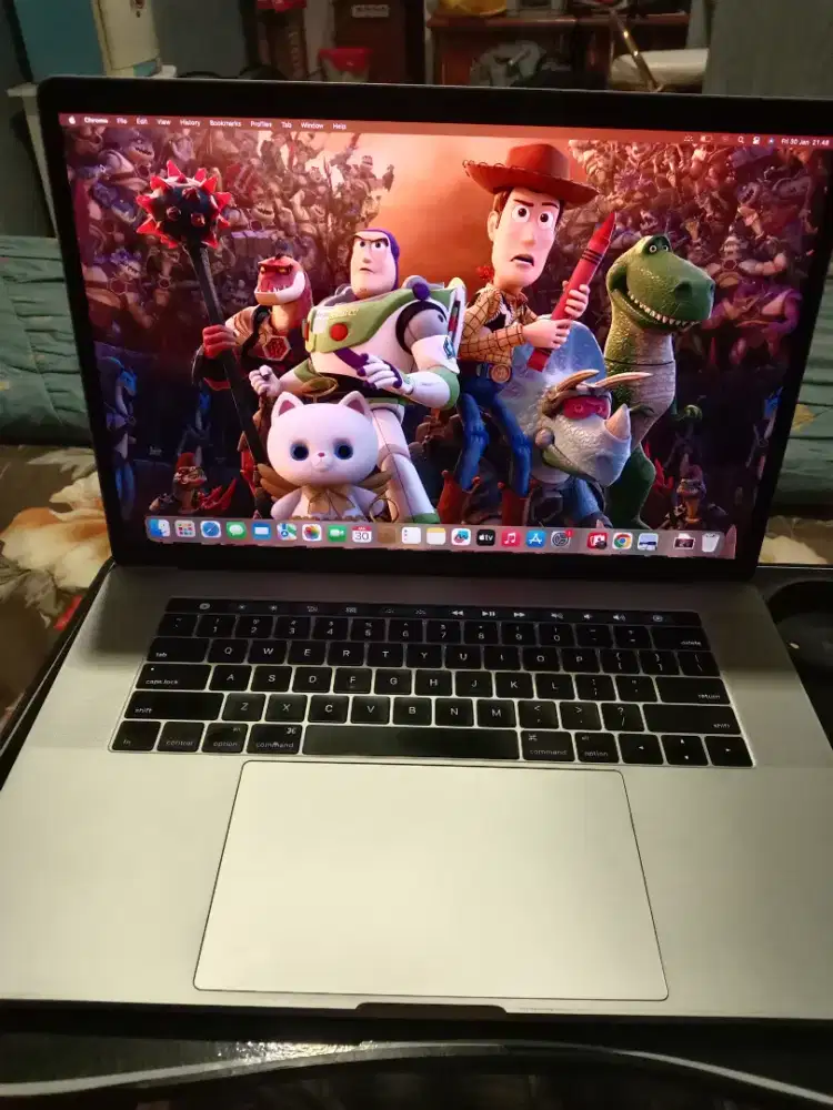 Macbook pro A 1707 Touch bar 2017