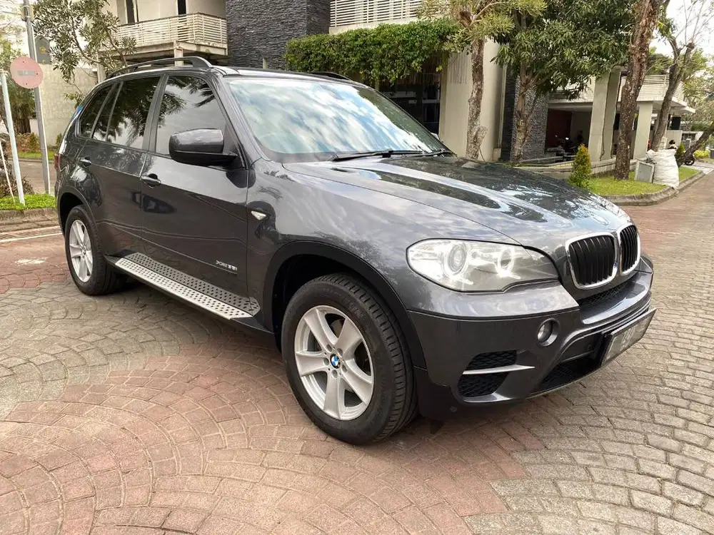 BMW X5 Xdrive 35i Xline Tahun 2013 ISTIMEWA ANTIK Bisa Kredit