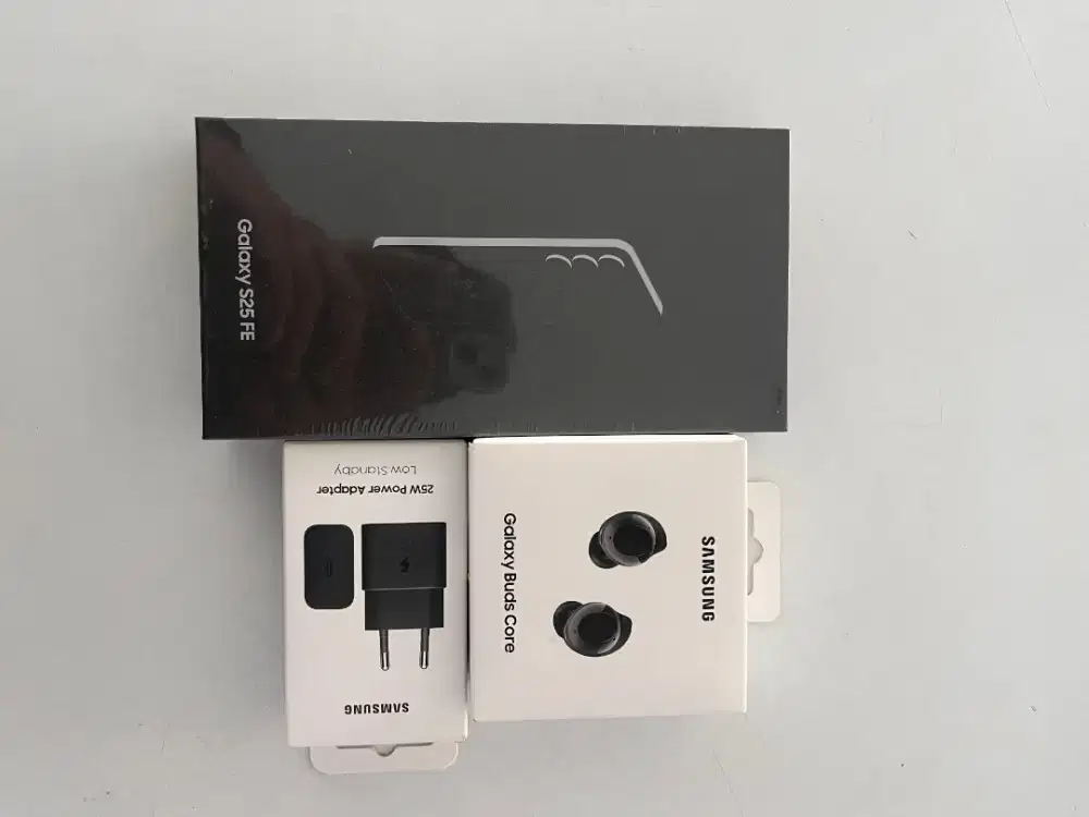 Samsung S25 FE free buds core