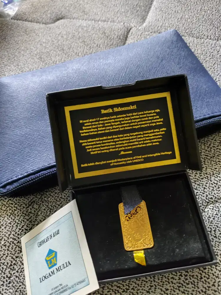 Fine gold 999.9 antam batik indonesia emas antam 20 gram emasantam