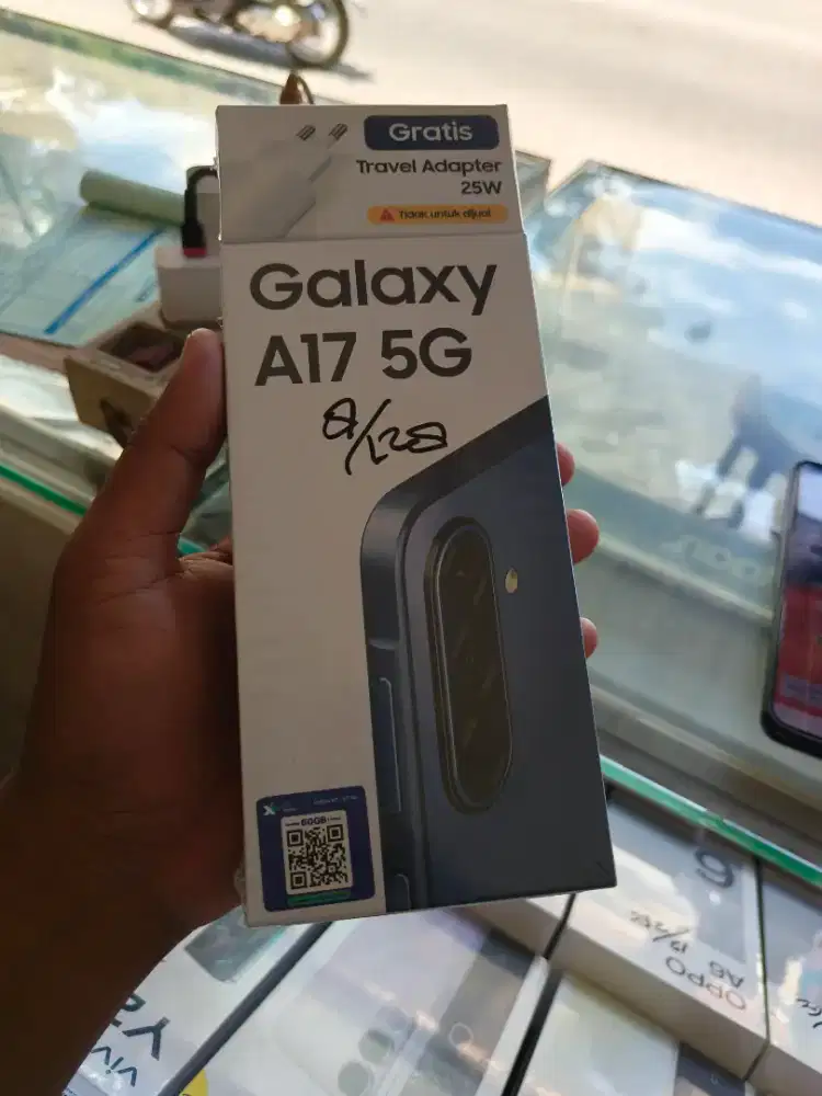 New Samsung galaxy A17 5G ram8/128 garansi resmi 1 tahun