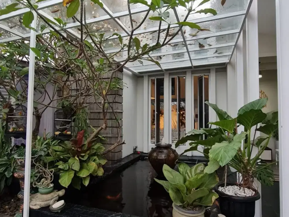 Dijual Cepat Rumah Bagus Lux Di Hoek di Ragunan Jakarta Selatan