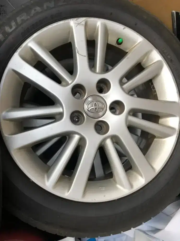 R17 original camry 2010