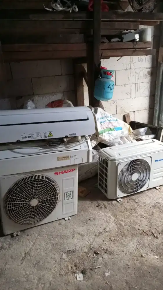 Jual beli AC bekas dan AC rusak