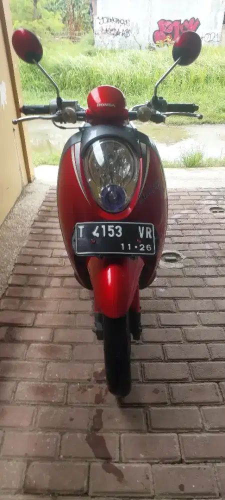 Honda Scoopy Karbu 2011 – Body Mulus – Komplit – Siap Pakai