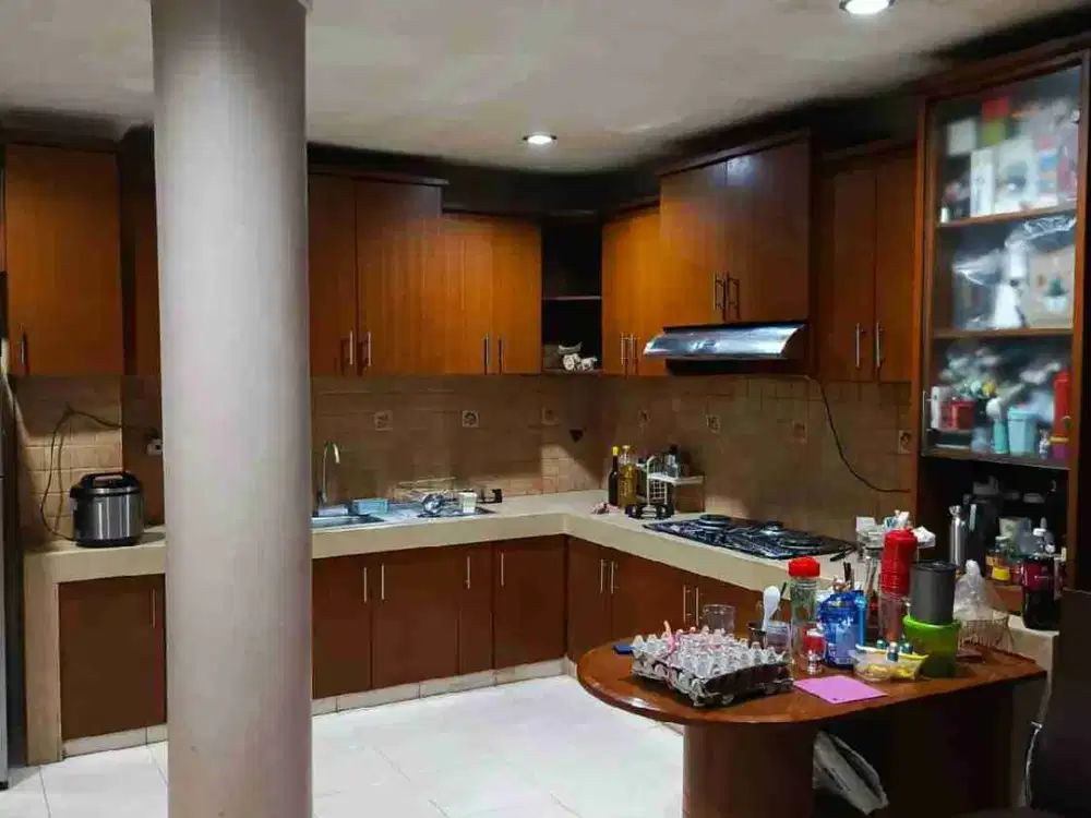 DIJUAL RUMAH DI TAMAN SINGOSARI, LIPPO KARAWACI