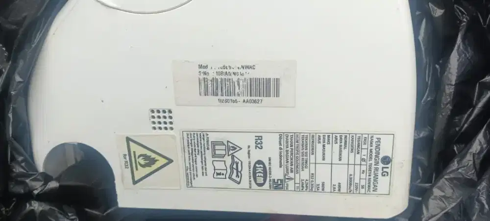 AC LG second 1 PK dual inverter low watt