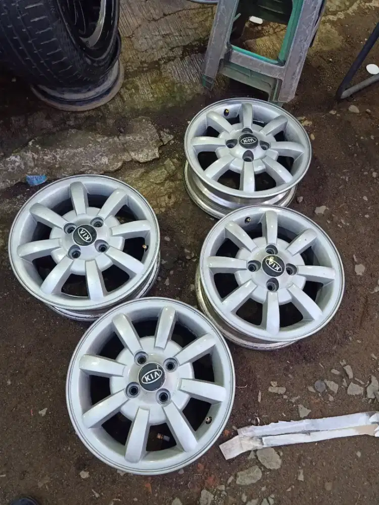 OEM KIA Picanto ring 14 pcd 100