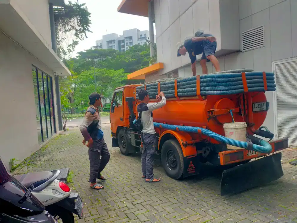 Jasa sedot limbah lemak resto dan wc area jakarta