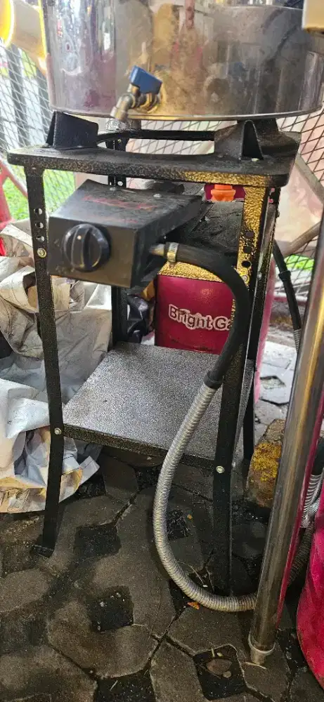 meja, kursi, kompor rinai, kompor high presure