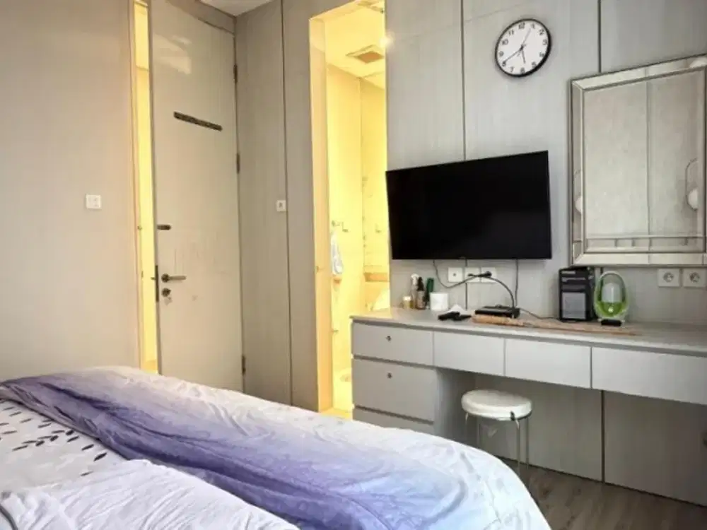 RUMAH LONG BEACH  SIAP HUNI