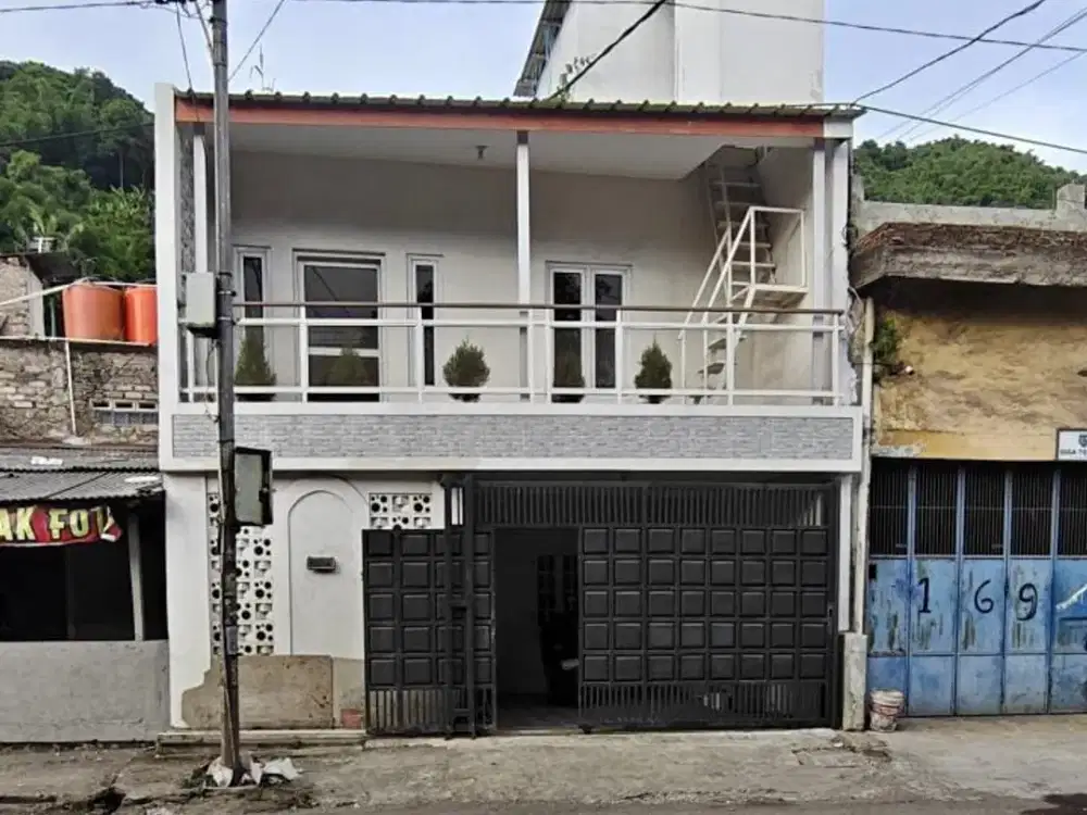 Dijual Rumah Furnished Siap Huni Lokasi di Jalan Kerkof Cibeber Cimahi