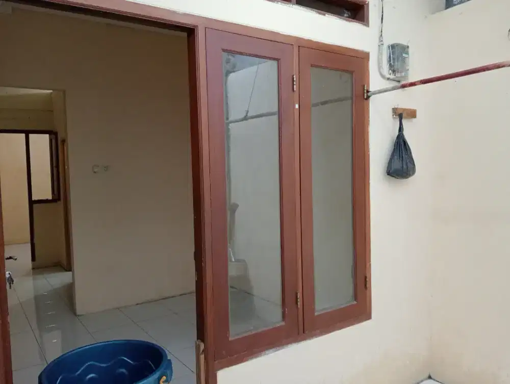 DIKONTRAKAN JL. BALAI RAKYAT (JAGAKARSA) JAKARTA SELATAN