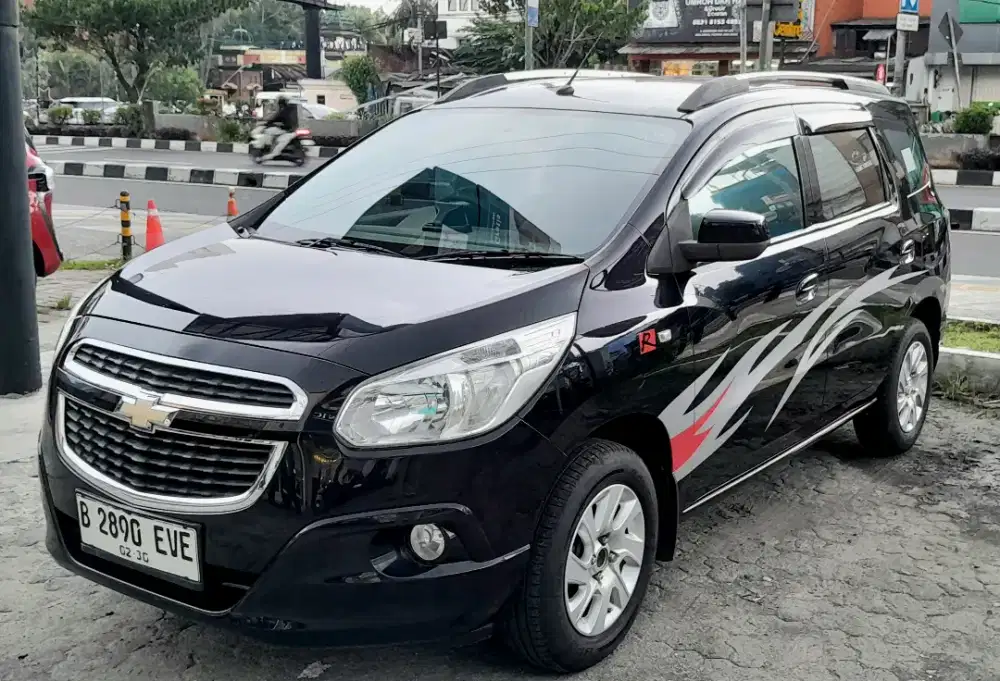 CHEVROLET SPIN 1.5 LTZ AT TAHUN 2014
