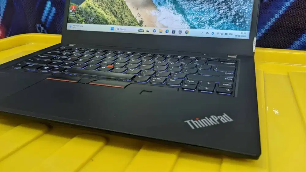 Lenovo Thinkpad P14s Gen 1 i7 Gen 10 VGA Quadro P520 2GB RAM 16