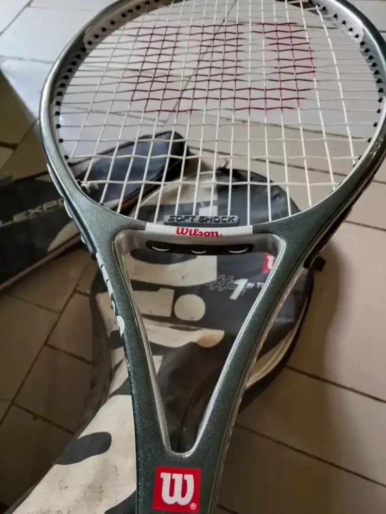 Raket Tenis Wilson Profile Force