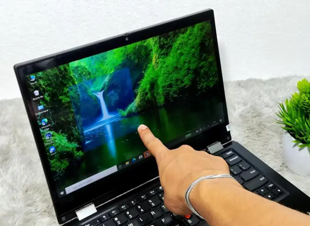 LAPTOP | HP ELITEBOOK 820 RAM 8GB | TUKAR TAMBAH BISA