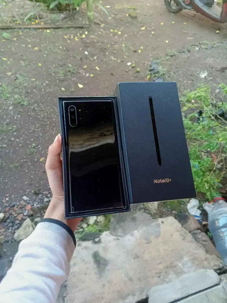 Samsung Note 10+ 12/512GB SEIN Resmi Indonesia Fullset